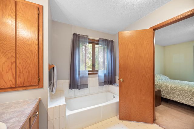 27990 Polk Street NE, Isanti, MN 55040