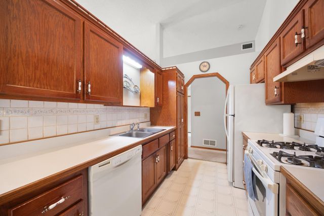 27990 Polk Street NE, Isanti, MN 55040