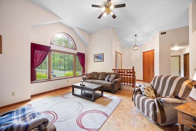 27990 Polk Street NE, Isanti, MN 55040