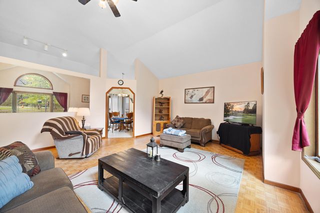 27990 Polk Street NE, Isanti, MN 55040
