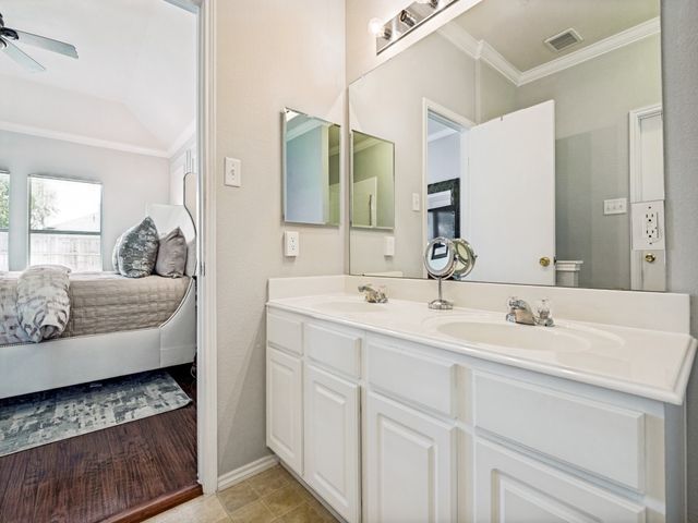 3251 Yeltes, Grand Prairie, TX 75054