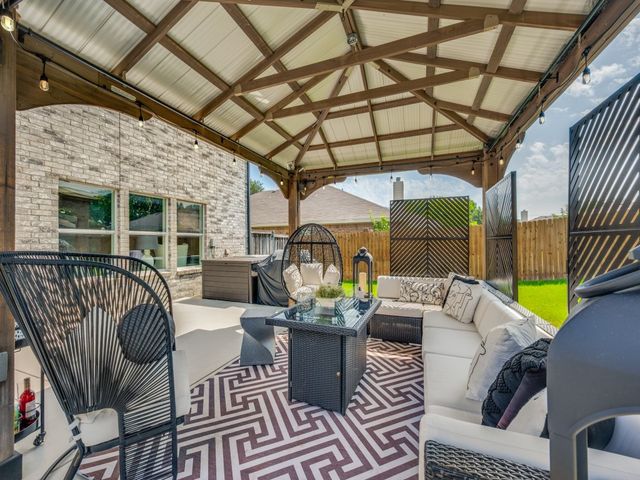 3251 Yeltes, Grand Prairie, TX 75054