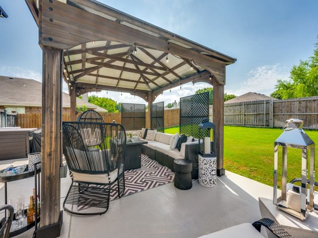 3251 Yeltes, Grand Prairie, TX 75054