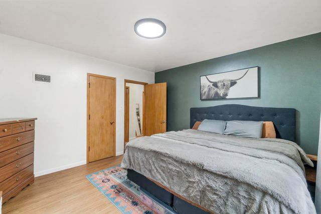 105 Cornwall Avenue, Waterloo, IA 50702