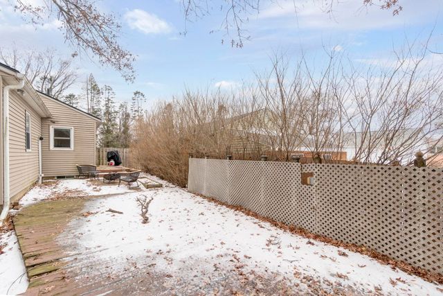 105 Cornwall Avenue, Waterloo, IA 50702