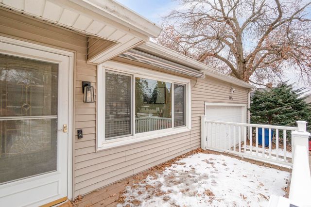 105 Cornwall Avenue, Waterloo, IA 50702