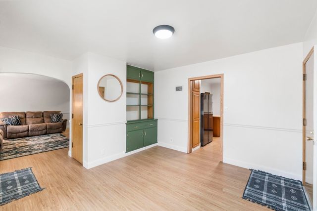 105 Cornwall Avenue, Waterloo, IA 50702