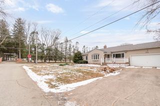 105 Cornwall Avenue, Waterloo, IA 50702