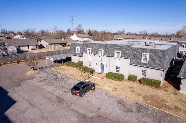 11421 N May Avenue B, Oklahoma City, OK 73120