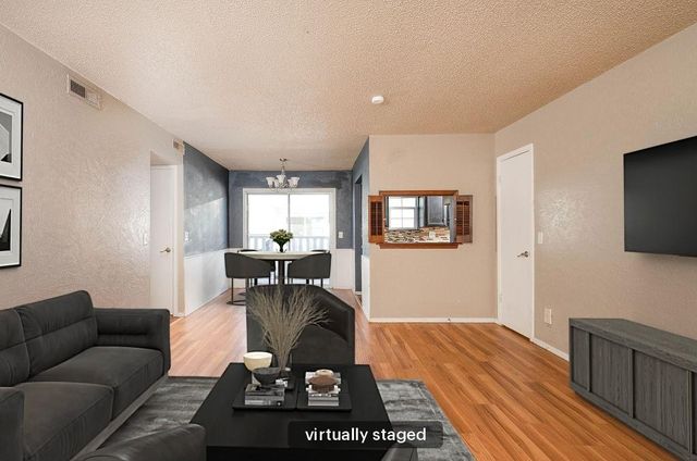 11421 N May Avenue B, Oklahoma City, OK 73120