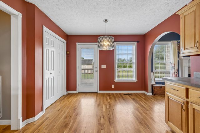104 Mesa Drive, Portland, TN 37148