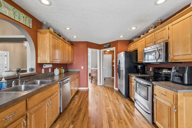 104 Mesa Drive, Portland, TN 37148