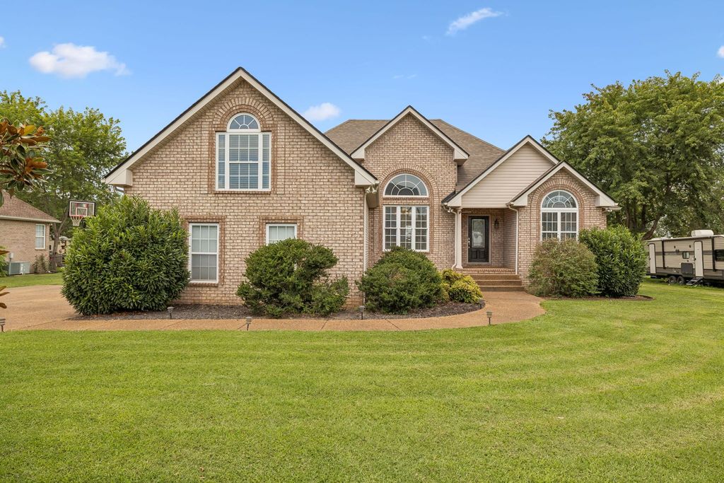 104 Mesa Drive, Portland, TN 37148