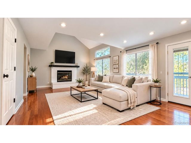 9557 Brentford Dr, Highlands Ranch, CO 80130