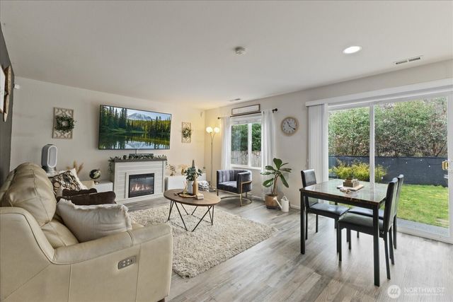 4405 E Roosevelt Avenue, Tacoma, WA 98404