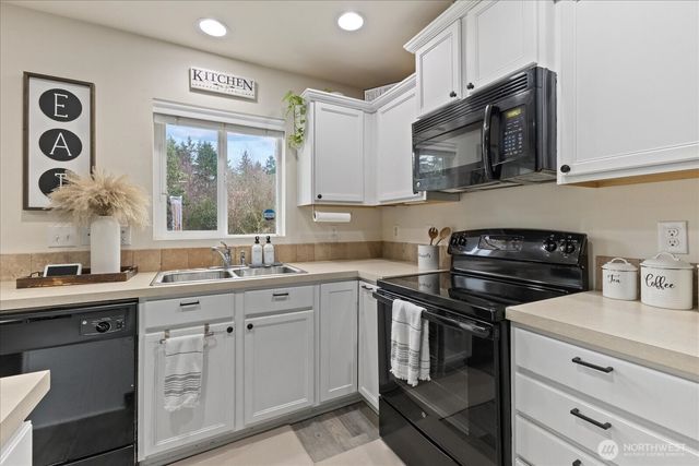 4405 E Roosevelt Avenue, Tacoma, WA 98404