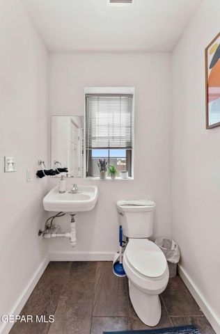 513 W W San Antonio Avenue 3, El Paso, TX 79901