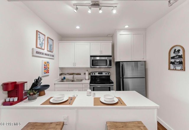 513 W W San Antonio Avenue 3, El Paso, TX 79901