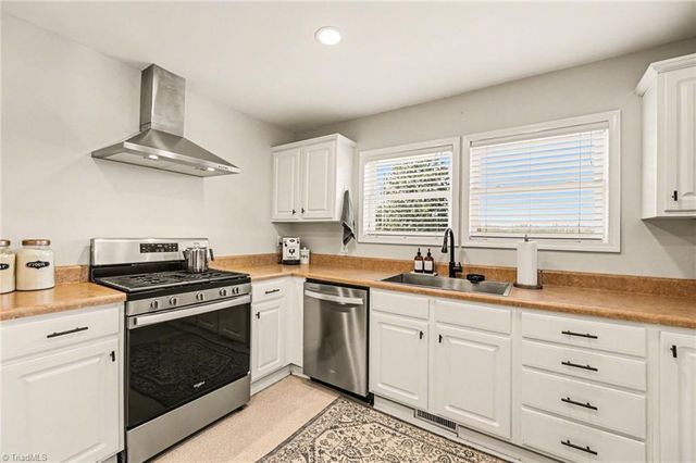 3216 Flat Swamp Road, Denton, NC 27239