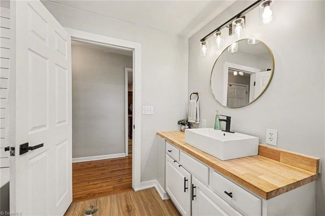 3216 Flat Swamp Road, Denton, NC 27239