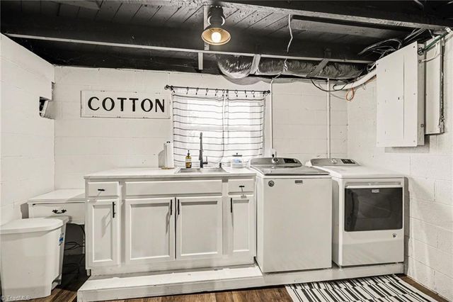 3216 Flat Swamp Road, Denton, NC 27239