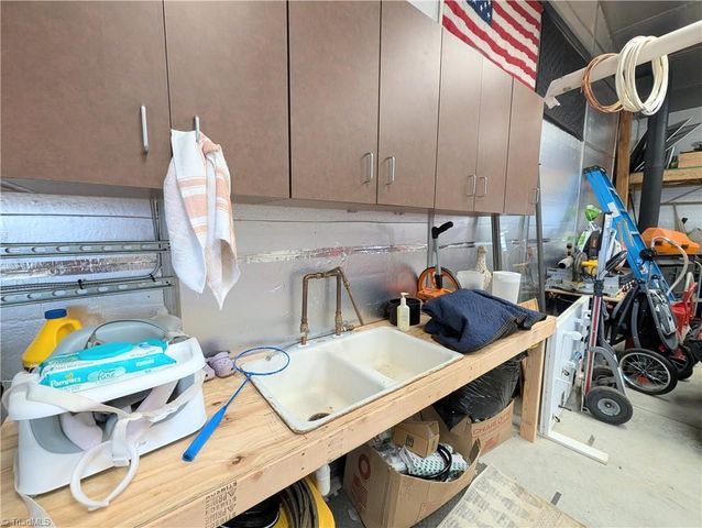 3216 Flat Swamp Road, Denton, NC 27239