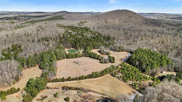 3216 Flat Swamp Road, Denton, NC 27239