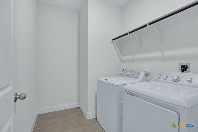 2244 Meadow Way Street, New Braunfels, TX 78132