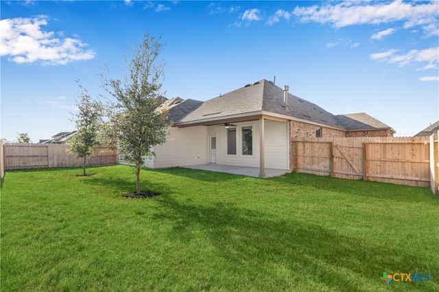 2244 Meadow Way Street, New Braunfels, TX 78132