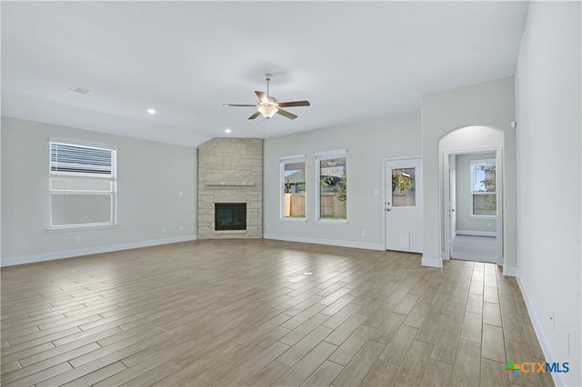 2244 Meadow Way Street, New Braunfels, TX 78132