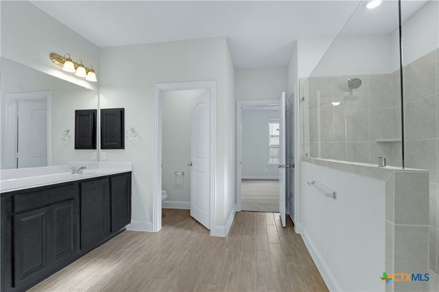 2244 Meadow Way Street, New Braunfels, TX 78132