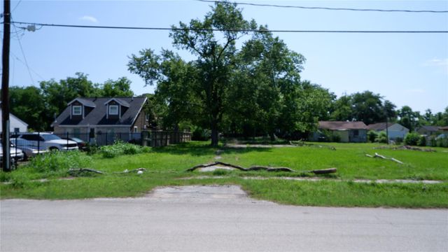 4010 Wipprecht Street, Houston, TX 77026