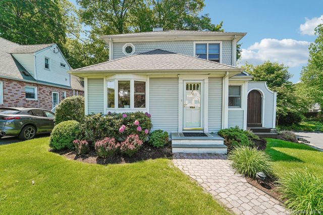 148 Seacord Road, New Rochelle, NY 10804