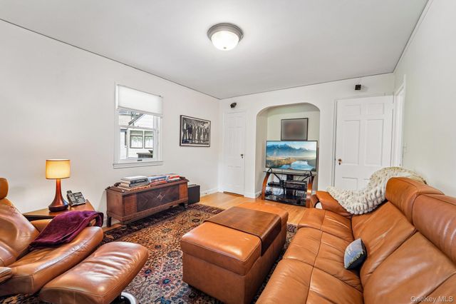 148 Seacord Road, New Rochelle, NY 10804