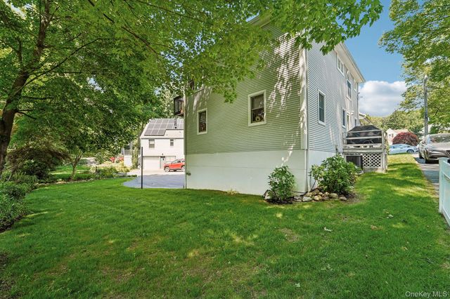 148 Seacord Road, New Rochelle, NY 10804