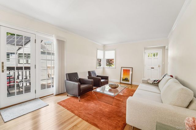 148 Seacord Road, New Rochelle, NY 10804