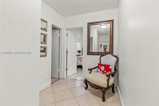 860 Curtiss Dr 0, Opa-locka, FL 33054