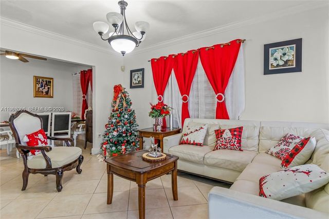 860 Curtiss Dr 0, Opa-locka, FL 33054