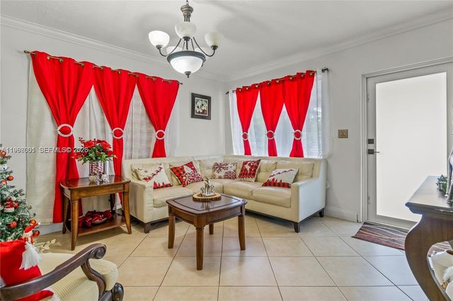 860 Curtiss Dr 0, Opa-locka, FL 33054