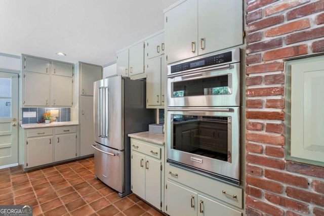 2608 Hawthorne Drive NE, Atlanta, GA 30345