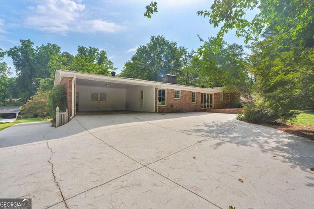 2608 Hawthorne Drive NE, Atlanta, GA 30345