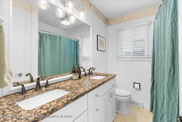 1678 Stonehaven Drive, Holt, MI 48842