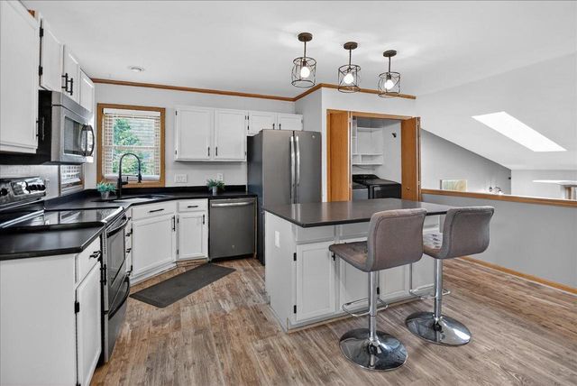 117 Knutson Drive, Madison, WI 53704