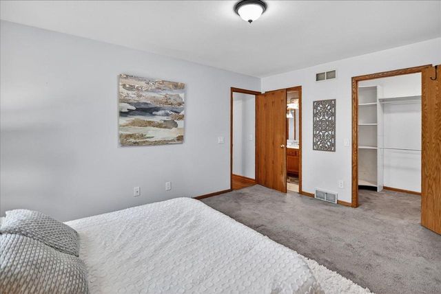 117 Knutson Drive, Madison, WI 53704