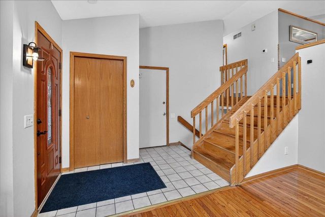 117 Knutson Drive, Madison, WI 53704