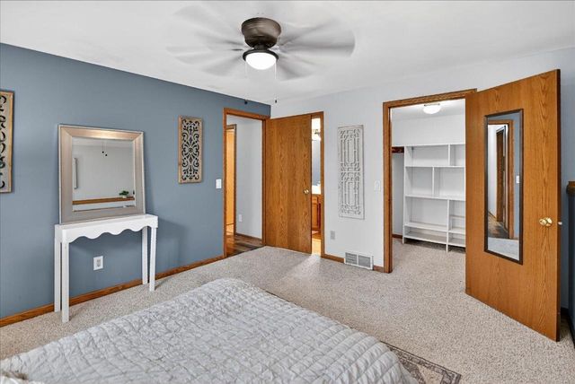 117 Knutson Drive, Madison, WI 53704