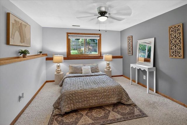 117 Knutson Drive, Madison, WI 53704