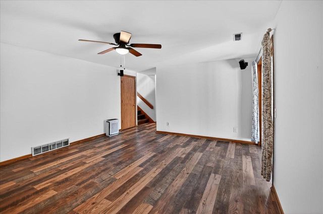 117 Knutson Drive, Madison, WI 53704