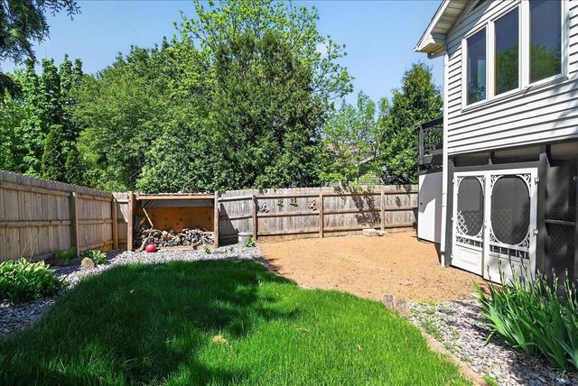 117 Knutson Drive, Madison, WI 53704