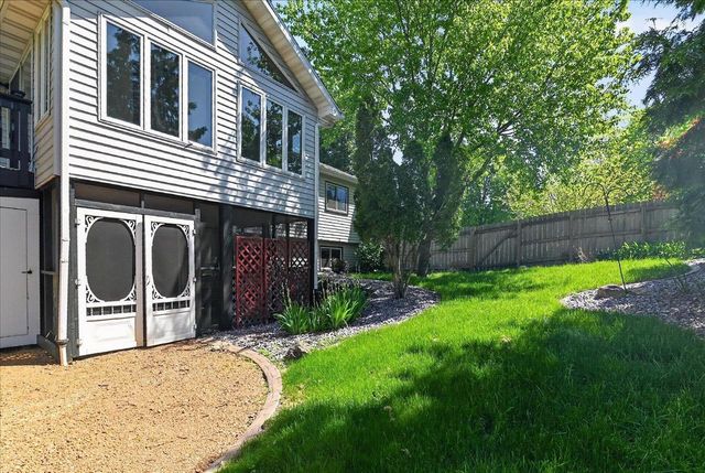 117 Knutson Drive, Madison, WI 53704